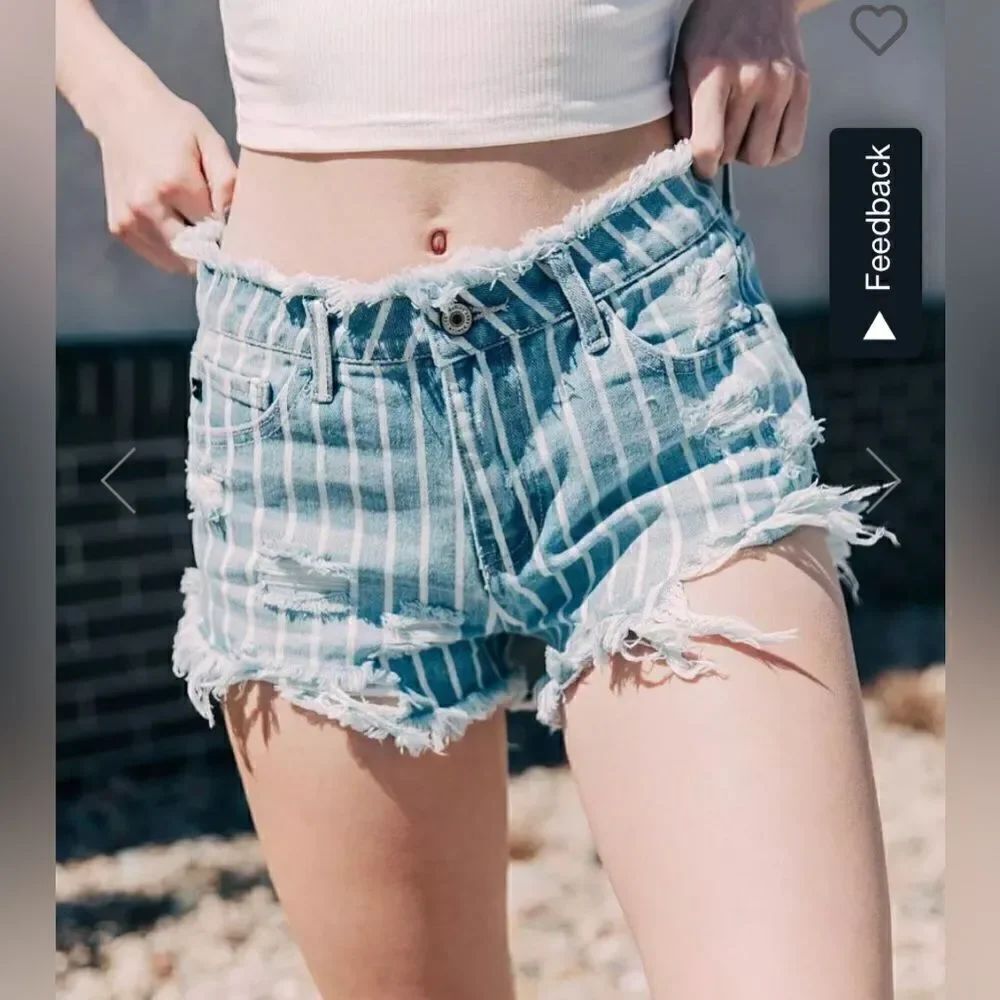 Kancan distressed striped short shorts sz medium